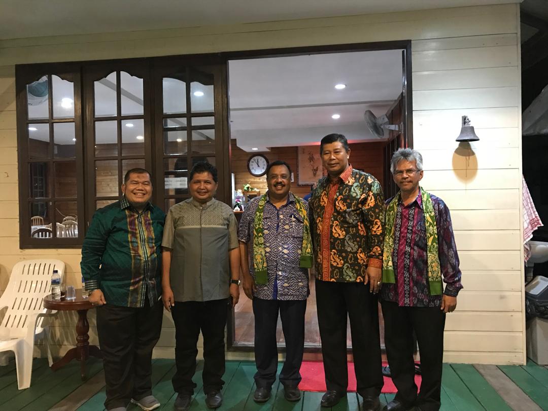 Out of town trip to explore opportunities in Kepulauan Anambas , Natuna wt the trade attache of Indonesian embassy, Meeting with HE the Mayor of Anambas on opportunities